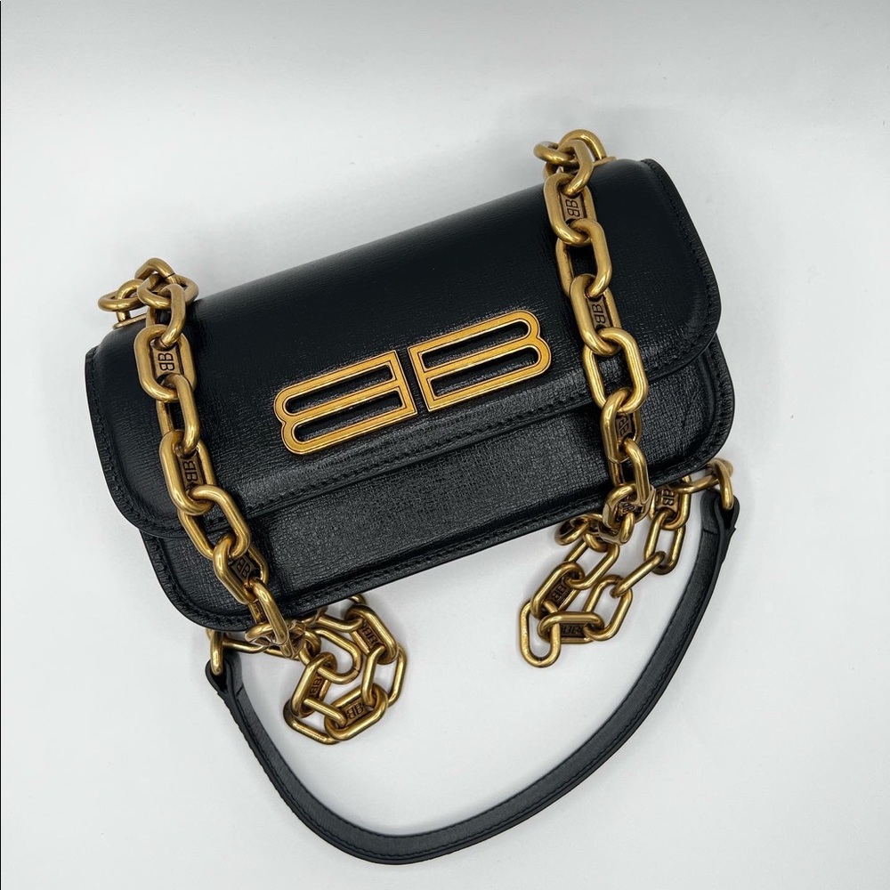 SOLDBalenciaga Women Gossip
Xs Crossbody Bag In Black Calfskin New with tag